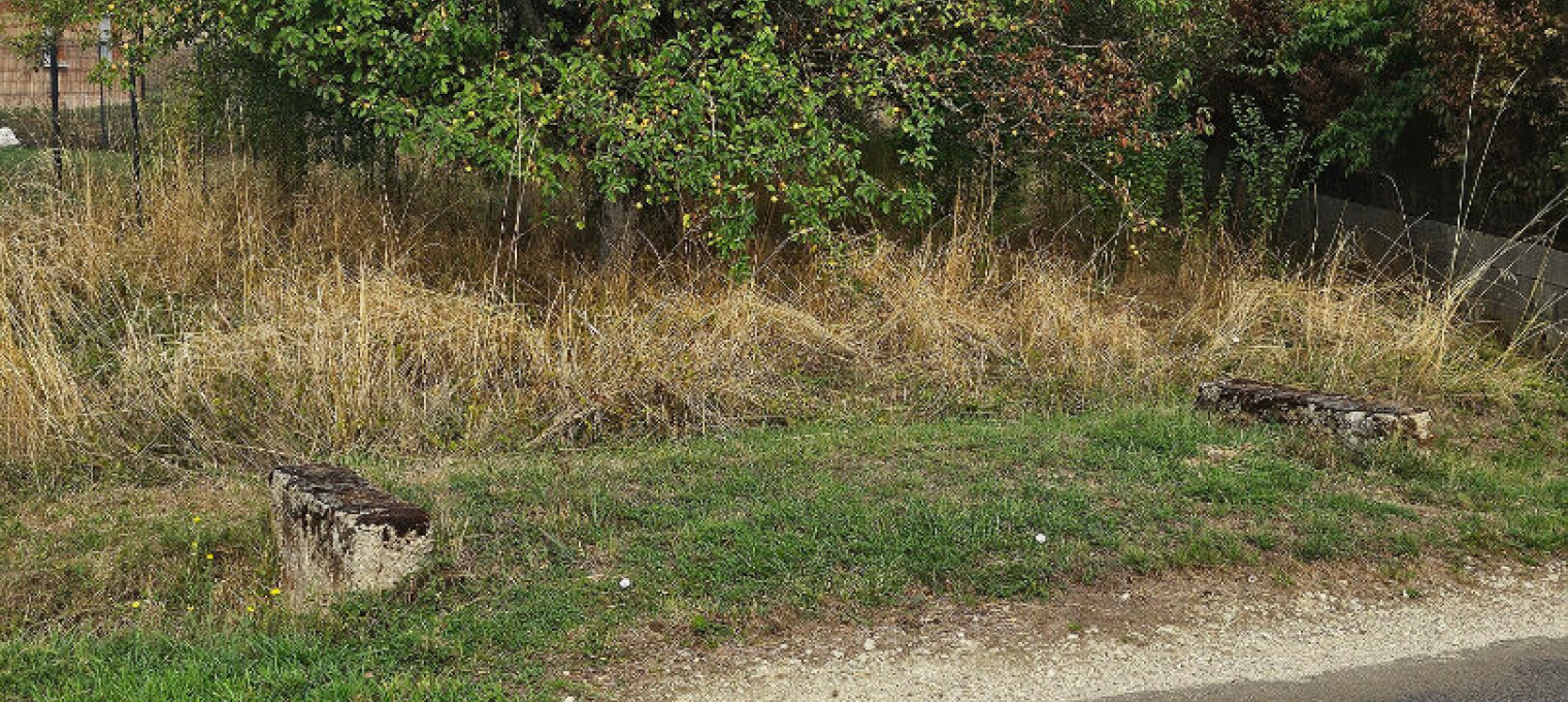 Terrain à 
Cheuge