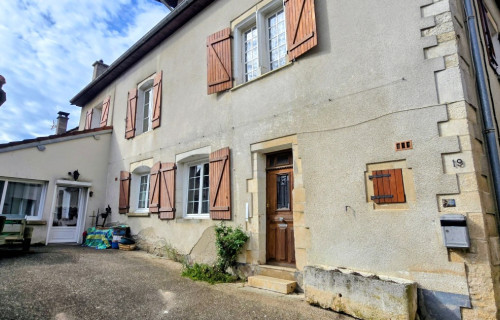 Maison Ã  
Champlitte
