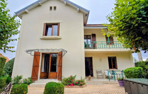 Maison Ã  
Savoyeux
