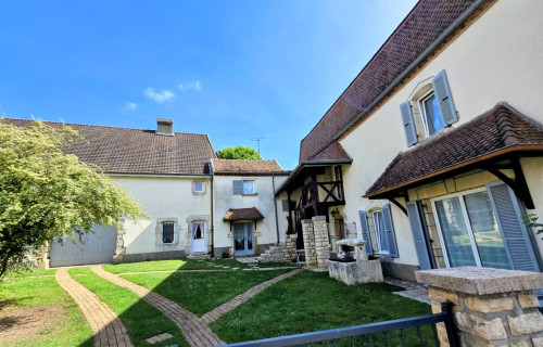 Maison Ã  
Mirebeau Sur Beze