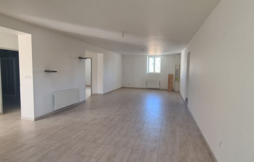 Appartement Ã  
Dampierre Sur Salon