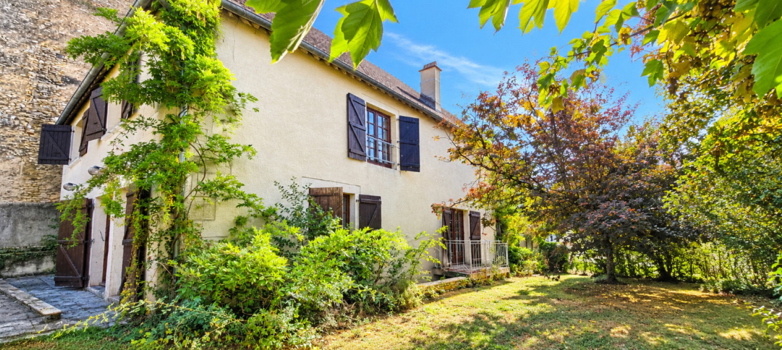 Maison Ã  
Chargey Les Gray