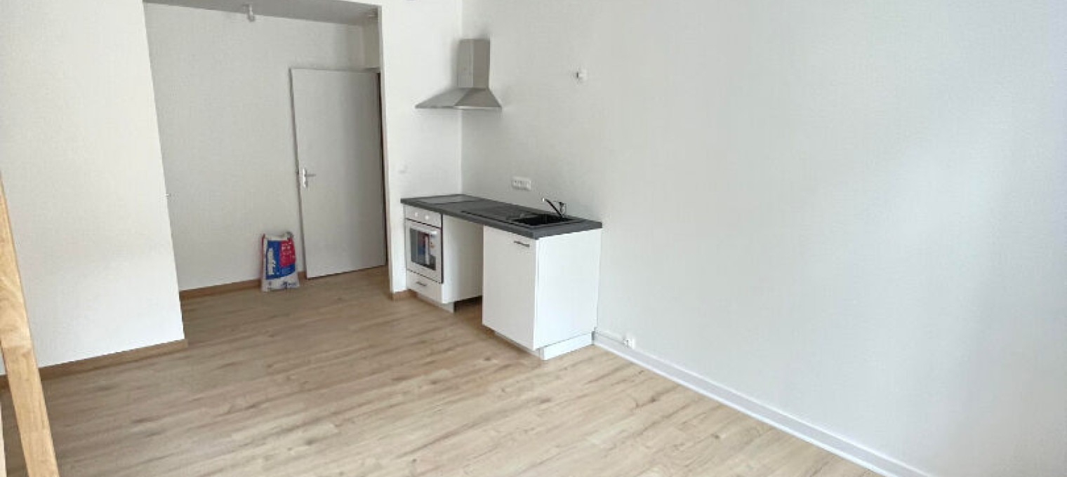 Appartement Ã  
Gy